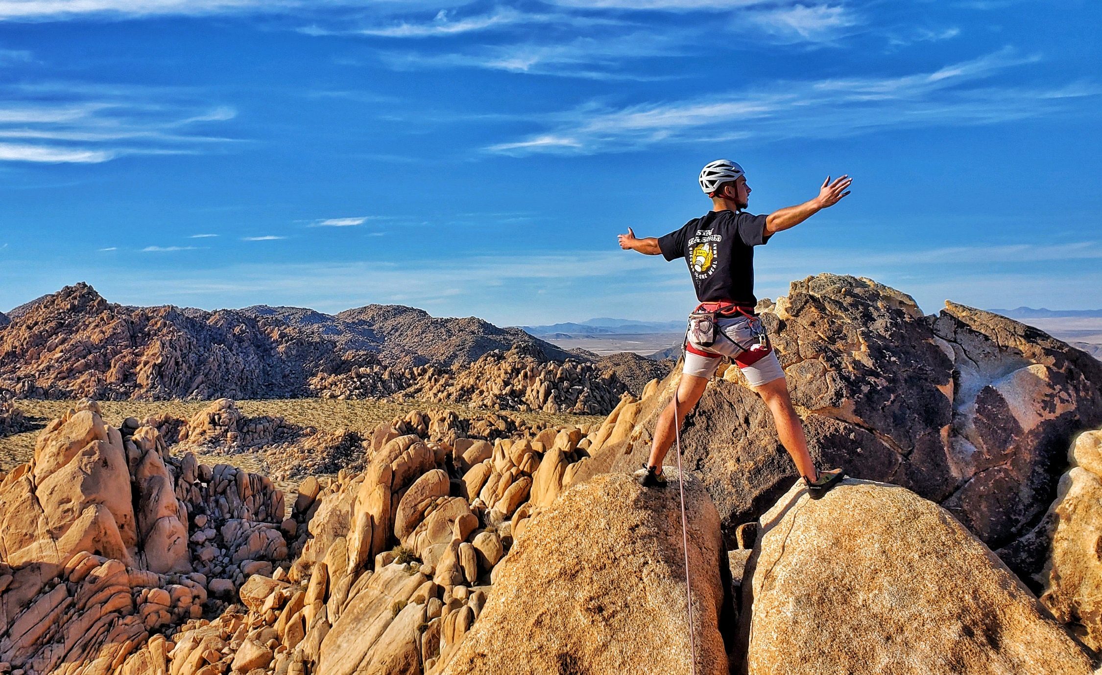 2_Adventure_rock climbing Joshua Tree, CA